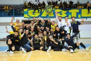 Η απονομή στους Κυπελλούχους! (Φώτος/Βίντεο Kerkida)