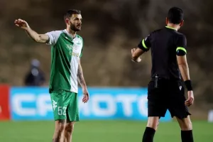 Καρμιώτισσα - ΑΕΖ: Χωρίς νικητή, άκυρο γκολ και για λίγο… χωρίς φως (φώτος)