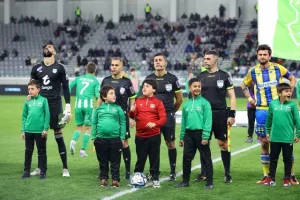 Άρης-ΑΠΟΕΛ: Με Γκομίς και Μαγιαμπέλα έκλεισε η… "ψαλίδα" στους 3 βαθμούς