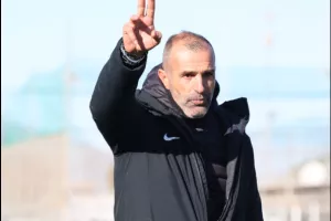 Τέλος ο Νικολάου 