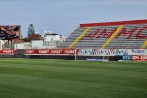 Οι εντεκάδες στο Νέα Σαλαμίνα - Δόξα