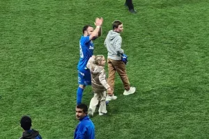 Πανηγύρισε… οικογενειακά! (Φώτος)