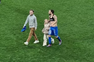 Πανηγύρισε… οικογενειακά! (Φώτος)