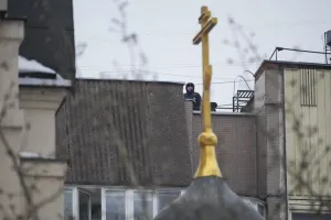 Κηδεύτηκε στη Μόσχα ο Αλεξέι Ναβάλνι υπό τον ασφυκτικό κλοιό της αστυνομίας