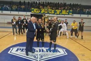 Η απονομή στους Κυπελλούχους! (Φώτος/Βίντεο Kerkida)