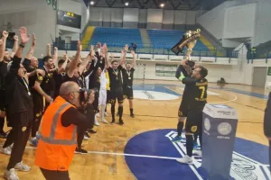 Η απονομή στους Κυπελλούχους! (Φώτος/Βίντεο Kerkida)