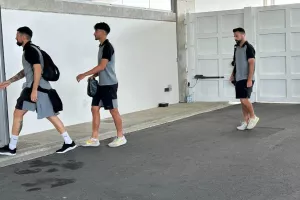 Η άφιξη της ΑΕΚ (Φώτος)
