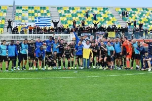 ΑΠΟΕΛ... για Κρέσπο/ "Αφιερωμένη στον αρχηγό μας"!
