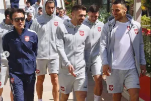 Βόλταραν χαλαρά οι Σέρβοι (φώτος)