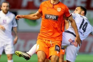 Οθέλλος-Καρμιώτισσα: Πήρε το τρίποντο… τον σπρώχνει προς την Β’ Κατηγορία (φώτος)