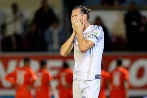 Οθέλλος-Καρμιώτισσα: Πήρε το τρίποντο… τον σπρώχνει προς την Β’ Κατηγορία (φώτος)