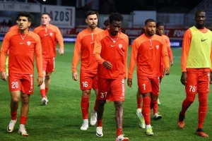 Νέα Σαλαμίνα - ΑΕΛ: Το μοίρασαν με Ντουρμισάι και Μορέιρα