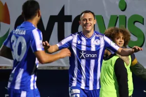 Εθνικός - Νέα Σαλαμίνα: Την νίκησε... και την προσπέρασε! (Φώτος)
