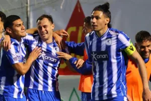 Σημαδεύει την... πρωτιά