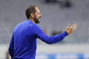 Απόλλωνας - ΑΕΖ: Ο Μπακένγκα... τη βύθισε 