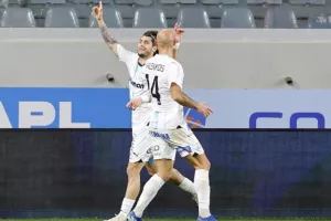 Απόλλων-Νέα Σαλαμίνα: Τέλος το εντός αρνητικό σερί με καλή εμφάνιση (φώτος)