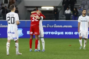 Απόλλων-Νέα Σαλαμίνα: Τέλος το εντός αρνητικό σερί με καλή εμφάνιση (φώτος)