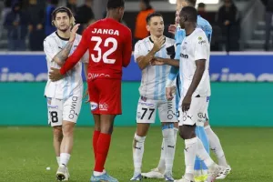 Απόλλων-Νέα Σαλαμίνα: Τέλος το εντός αρνητικό σερί με καλή εμφάνιση (φώτος)