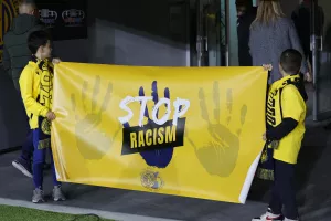 Stop Racism/ΑΕΛ