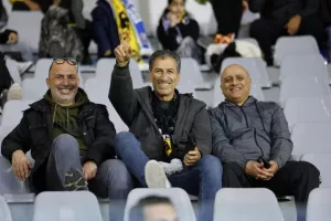 Ο κόσμος στο Κολόσσι (φωτορεπορτάζ)