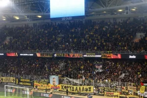 Η ΠΑΕ ΑΕΚ ακύρωσε 17 διαρκείας φιλάθλων