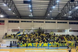 Με τον κόσμο σύμμαχο λύγισε τους Κοσοβάρους η ΑΕΛ! (ΦΩΤΟΣ kerkida)