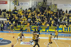 Τρίποντα οι ΑΕΛίστες