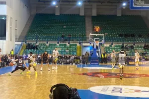 Τρομερή ματσάρα και Κυπελλούχος ο Κεραυνός! (φώτος)