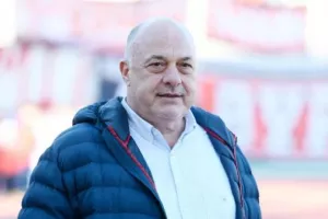 Στην αντεπίθεση ο Μπέος: «Συνάδελφοί τους με έκλεισαν άδικα, όπως αποδείχθηκε, στη φυλακή»!