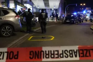 Σοβαρός τραυματισμός οπαδού της Αϊντχόφεν σε επεισόδια στο Ντόρτμουντ