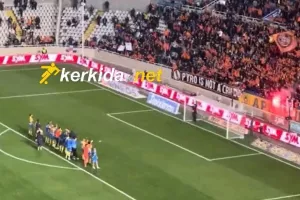 (ΒΙΝΤΕΟ Kerkida) Πανηγύρια στην εξέδρα... παίκτες και κόσμος!