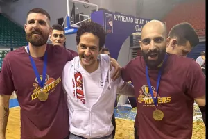 Το αφιέρωσαν στον CEO της ECOMMBX Μιχάλη Χαραλαμπίδη