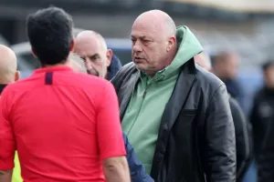 Μπέος: «Κατάπτυστη η απόφαση για τη δήθεν ρατσιστική επίθεση στον Τετέι»