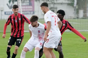 Super League 2: Πρόστιμο από την ΔΕΑΒ σε Διαγόρα και Παναχαϊκή για τα επεισόδια