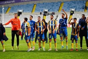 Ψηφοφορία/ΑΠΟΕΛ