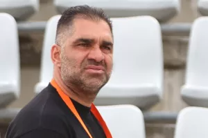 ΑΠΟΓΟΗΤΕΥΜΕΝΟΣ ο Πρόεδρος!