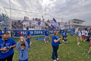 Η ιστορία των "περιστεριών" στόλισε το Κοινοτικό (φώτος)