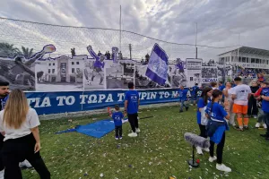 Η ιστορία των "περιστεριών" στόλισε το Κοινοτικό (φώτος)