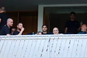 Στα επίσημα ο Κατσουρίδης