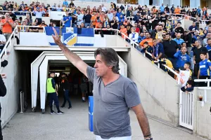 (Τελευταίο ΝΕΟ) Κέρδισε την...μάχη και μένει ο Πίντο