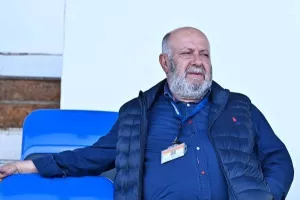 Άνετος!