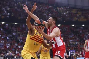 Χωρίς Παπανικολάου ο Ολυμπιακός στη Βαρκελώνη - Μέσα ο Γουόκαπ!