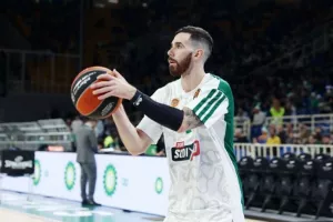 «Πολλά σκαμπανεβάσματα φέτος-Τώρα είμαι στο 100%, θέλω να βοηθήσω, έστω και για 5 λεπτά»