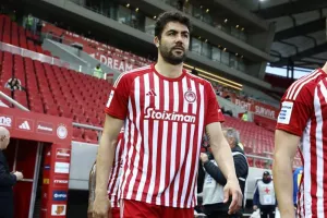 Ιμπόρα για Μεντιλίμπαρ: «Απλός, κανονικός και άμεσος τύπος που έχει απήχηση στους παίκτες»