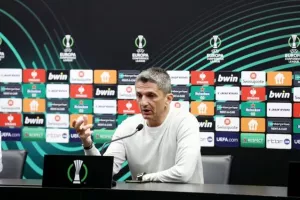 Λουτσέσκου: «Είμαστε εδώ για να παίξουμε το ποδόσφαιρό μας»