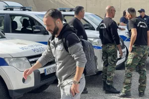 (Φώτος) H άφιξη του Απόλλωνα
