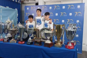 Το πάρτι για τα 70χρονα του Απόλλωνα (Φώτος)