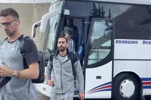 (Φώτος) H άφιξη του Απόλλωνα