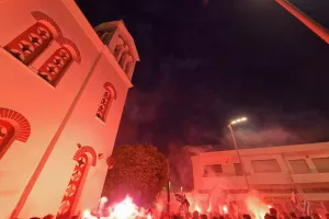 Μεγάλες στιγμές στην Αραδίππου/Αποθέωση στην πλατεία (Φώτος/Βίντεο Kerkida)