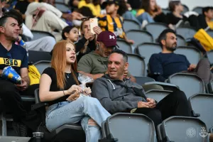 "Είναι ένας δυνατός τρόπος να εκφράσουν τις απόψεις και τις αξίες τους" (φώτος)